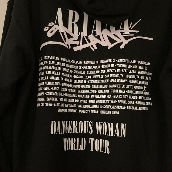Ariana Grande 'Dangerous Woman Tour" Black Hoodie Medium - Picture 3 of 8